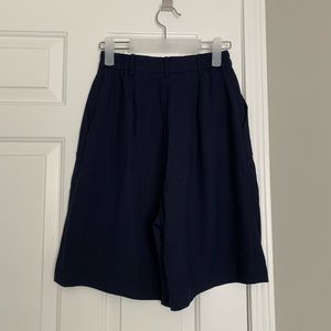 Simple Retro Parisian Vintage style Shorts